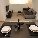 Tri Bunje