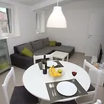 Apartamento Tri Bunje