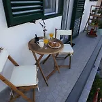 Tri Bunje Daire *