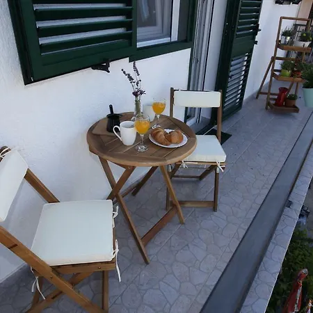 Tri Bunje Apartman *