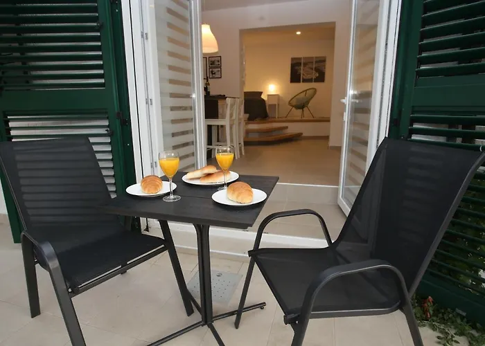 아파트 Tri Bunje *