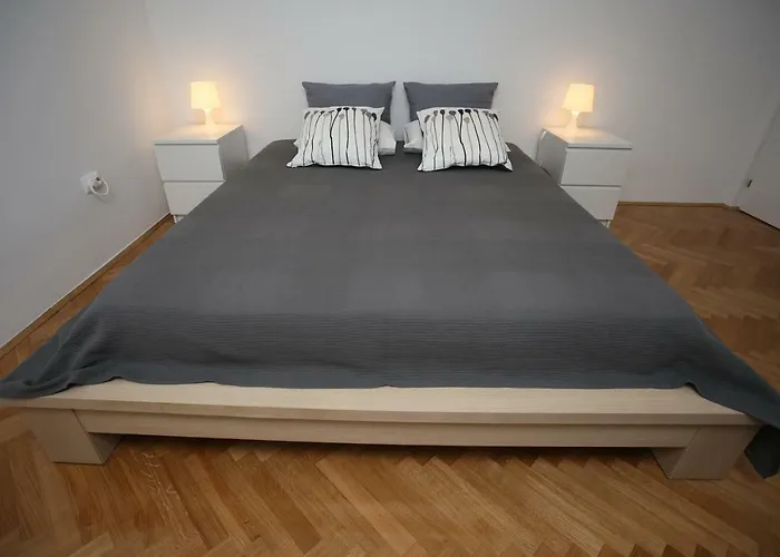 Tri Bunje 아파트 Tribalj